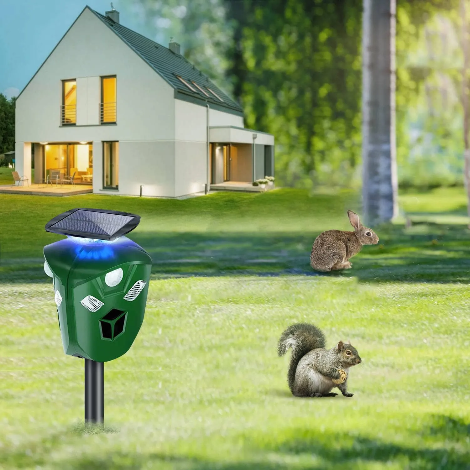 360° Electric Solar Powered Ultrasonic Repeller with Motion Sensor LED Flashing Lights
