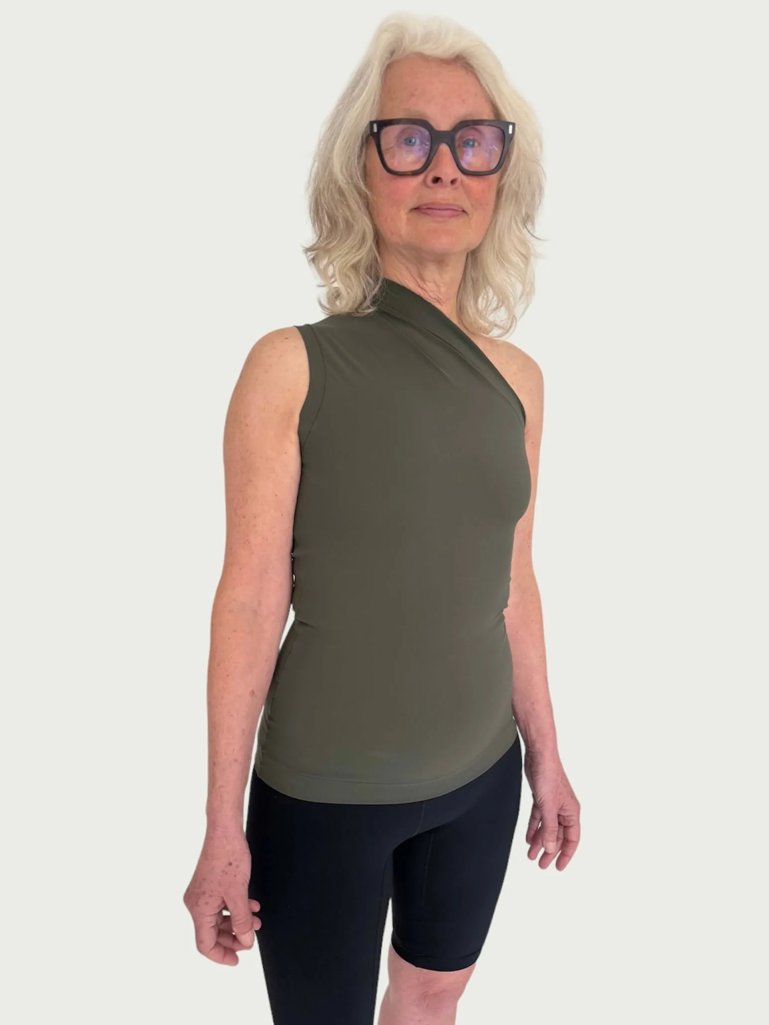 Asymmetrical Longline Tank in Royal Fern