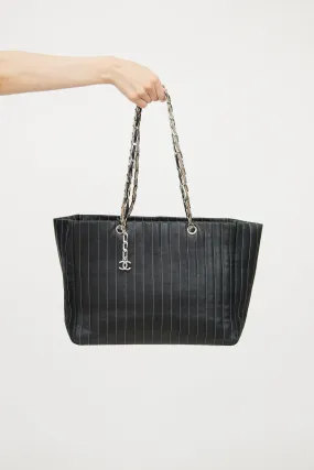 Black Mademoiselle Ligne Tote Bag