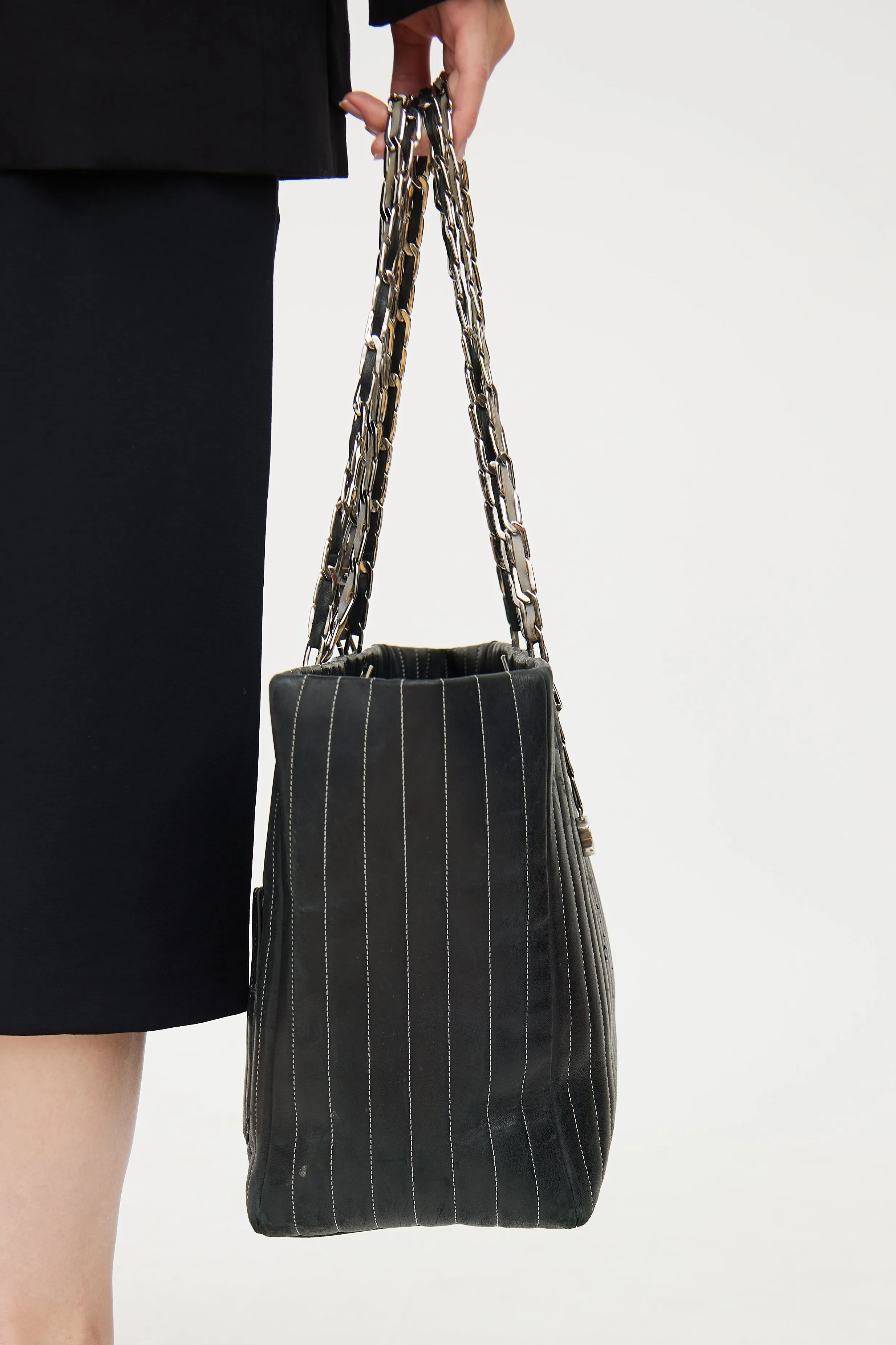 Black Mademoiselle Ligne Tote Bag