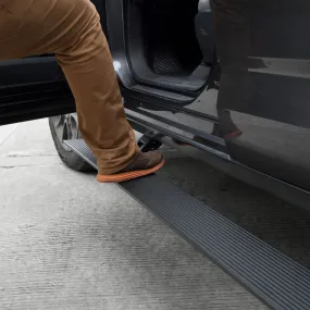 Go Rhino 14-24 Toyota 4Runner E1 Elec. Running Board Kit (Excl Limited, Nightshade Edit.  TRD Sport)