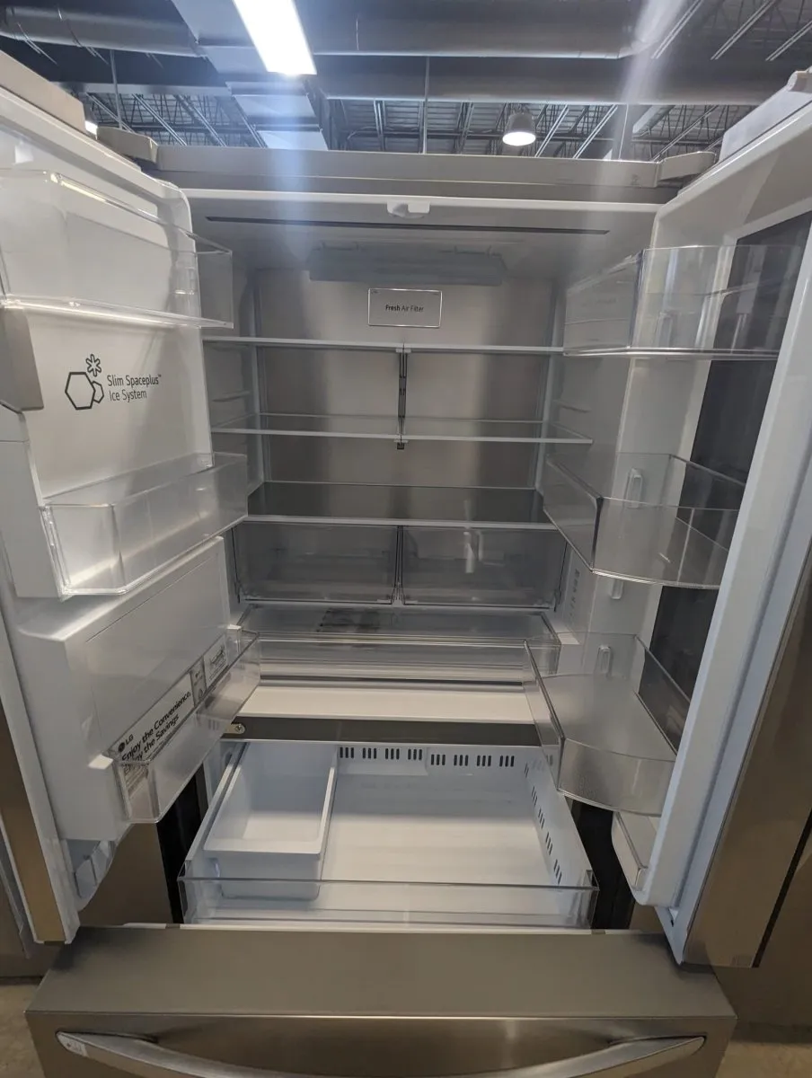 LRFOC2606S - REFRIGERATORS - LG - French 3-Door - Stainless Steel - Open Box
