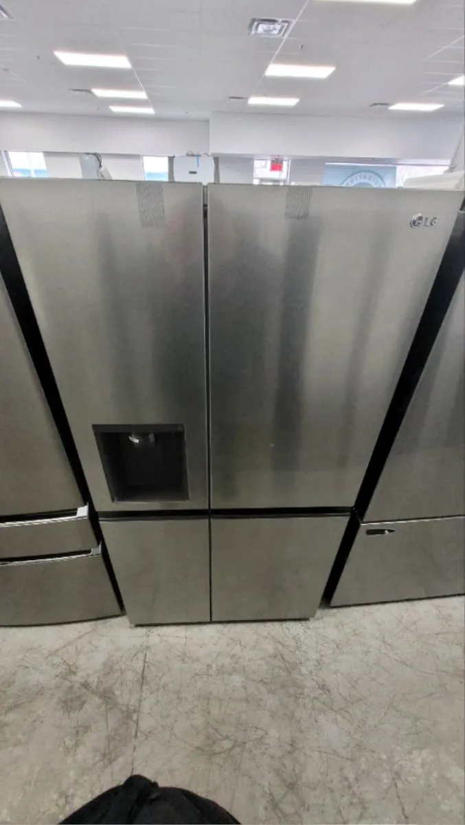 LS29S3230V - REFRIGERATORS - LG - Side by side - Platinum - Open Box
